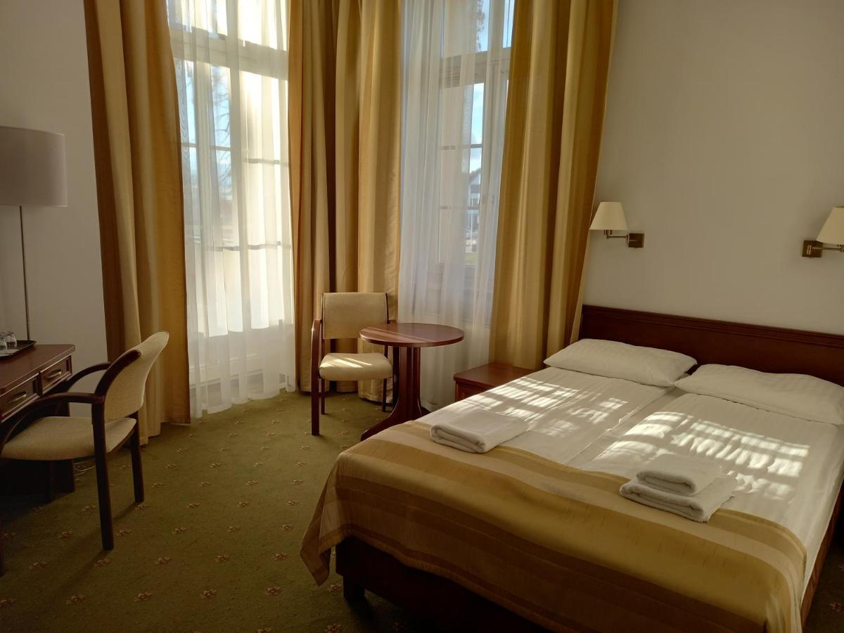 Hotel Masovia Gizycko Luaran gambar