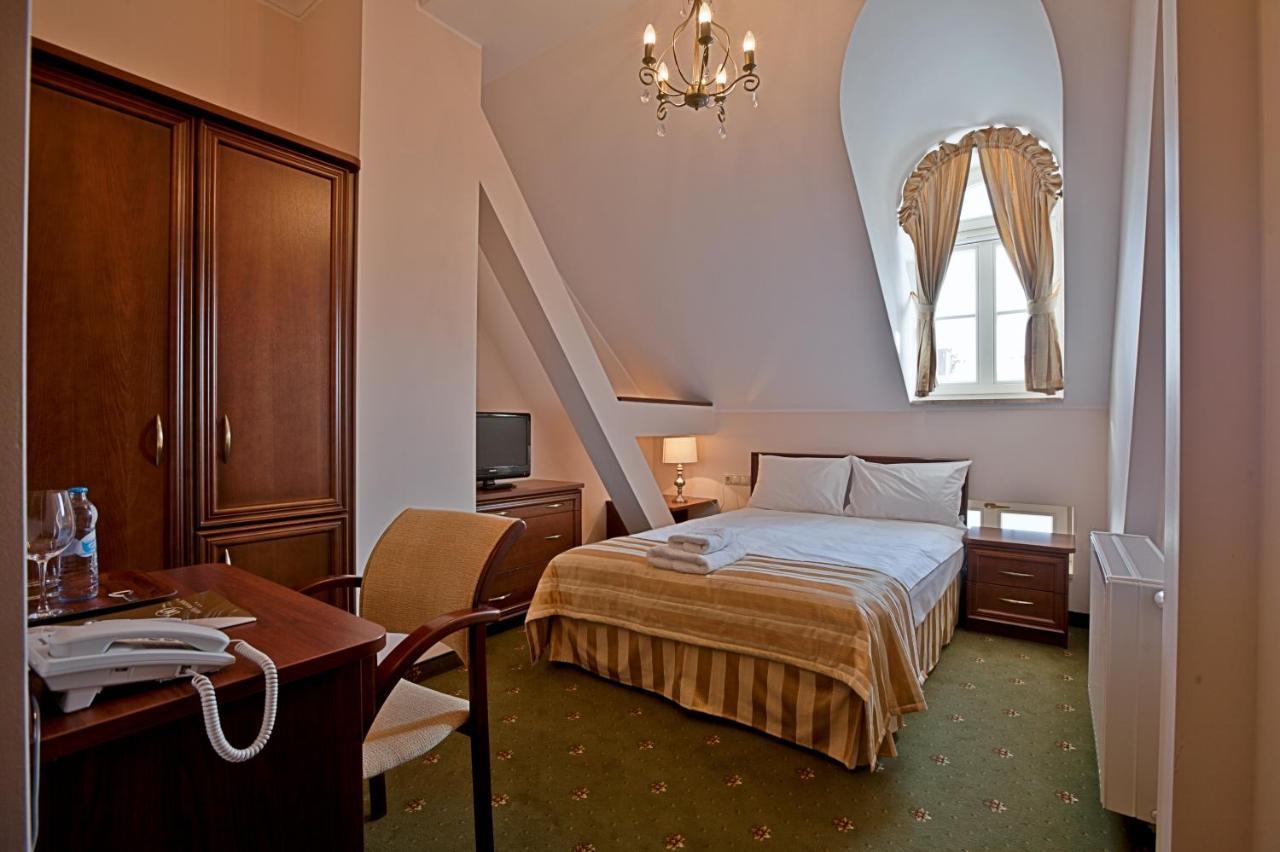 Hotel Masovia Gizycko Luaran gambar