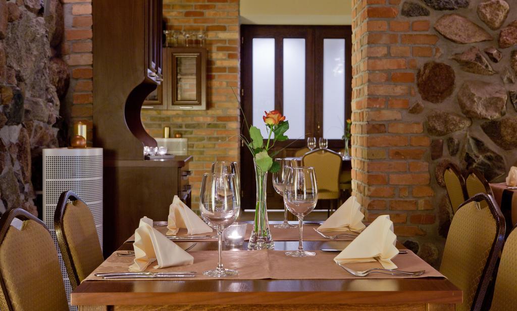Hotel Masovia Gizycko Luaran gambar