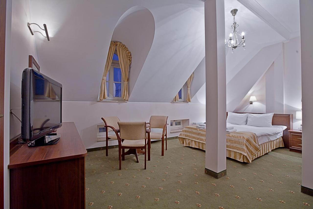 Hotel Masovia Gizycko Luaran gambar